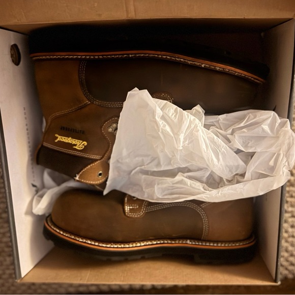 NEW Thorogood Waterproof Composite Toe Men’s Work Boots- Diff Sizes! L 13 / R 12 - Picture 2 of 16